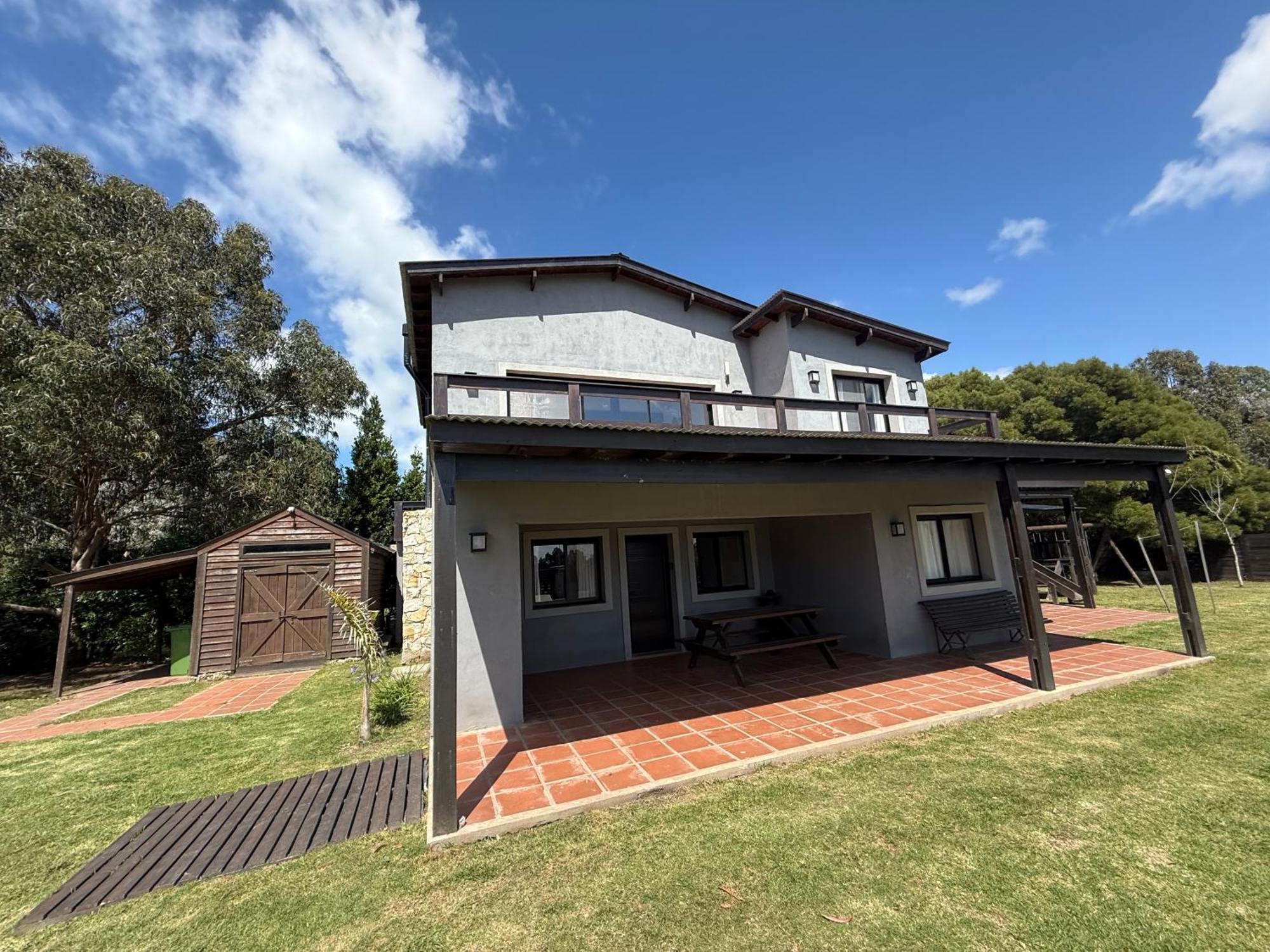 Maresia Skate House Holiday home